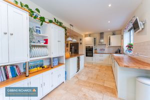 Photo 24- click for photo gallery